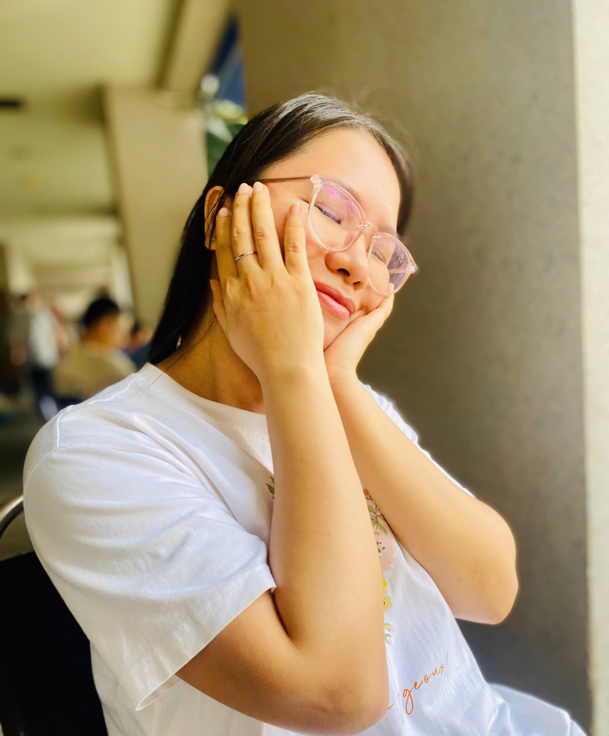 Có mông lung không? Có chứ. Rất mông lung. 